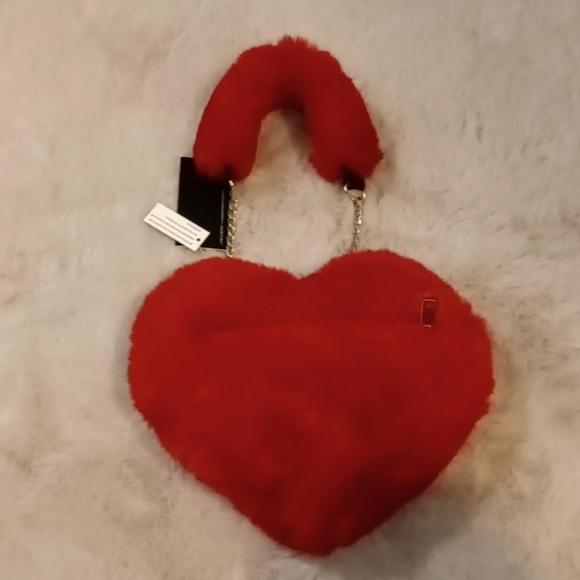 COPY - Heart Purse - Picture 4 of 6